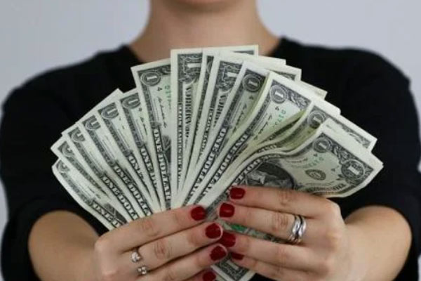 代孕妈妈津贴与福利